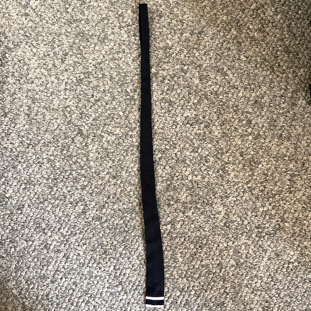 Hugo Boss skinny neck tie